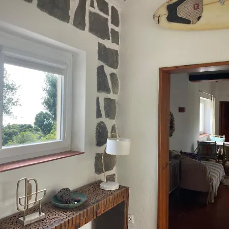 בית נופש A House In The Woods סינטרה